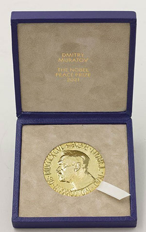 Dmitry Muratov 2021 Nobel Peace Prize Medal