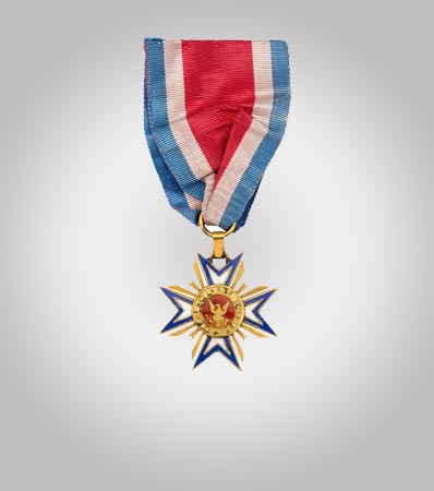 George Armstrong Custer: Rare MOLLUS Medal issued to General Custer.   